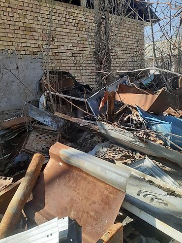 Скупка черного металла: Сдача/продажа металлолома (черный и смешанный) Описание: - Большой — 4