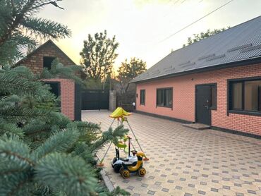 дом из сруба: Дом, 170 м², 4 комнаты, Агентство недвижимости, Евроремонт