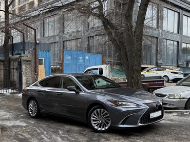 Lexus: Lexus ES: 2019 г., 2.5 л, Вариатор, Гибрид, Седан