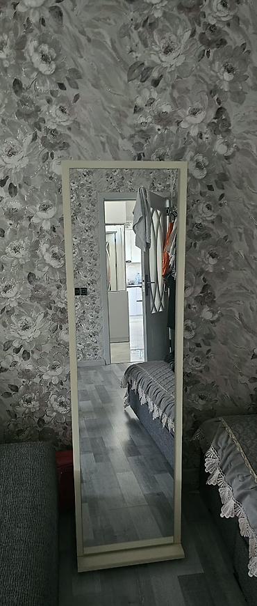 2 ci el guzgu: Güzgü Döşəmə üstü, Düzbucaqlı, Dekorativ, Çərçivə ilə — 1
