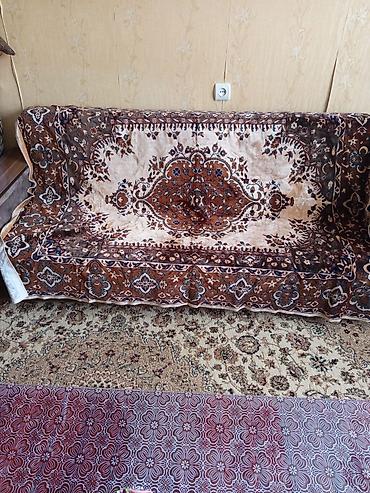 divan örtüsü: 2ci əl. Xalça naxışlı divan örtüyü 10azn - Ölçü: təxminən 3 yerlik — 1