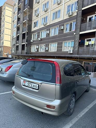Продажа авто: Honda Stream: 2002 г., 1.7 л, Автомат, Бензин, Минивэн — 3