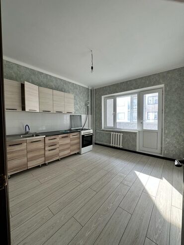 продаю квартиру мкр достук: 2 комнаты, 87 м², 108 серия, 6 этаж, Евроремонт