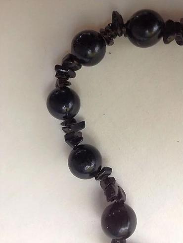 Ogrlice: Tri ogrlice i Ogrlica i minđuše IZUZETNE. Cene su odredjene — 10