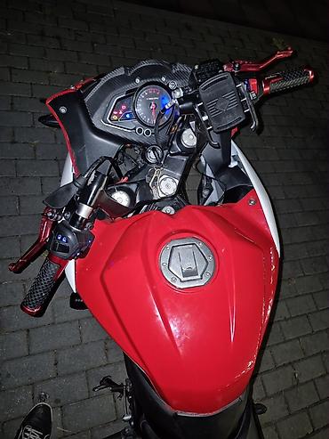 əyləc bəndləri: Motosiklet – RS 200 sport - Korpus rəngi: qırmızı-ağ-qara — 4