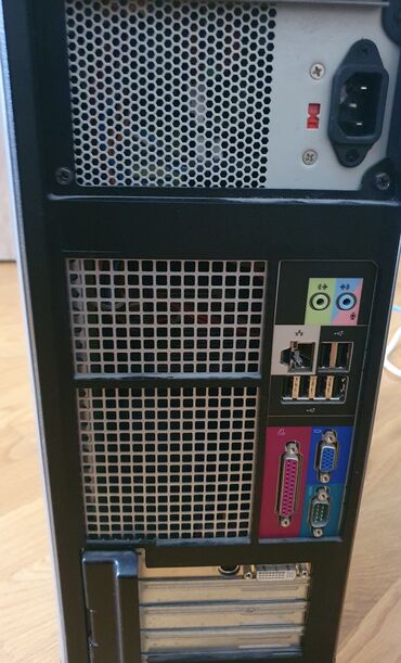 masaüstü konputer: Dell Optiplex 330 pc Prosessor- E4500 core2 dual Windows 7 Ram - 4GB