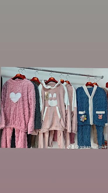 Ev geyimləri, pijamalar: Qadın geyim və aksessuarlari – çeşidli model və rənglər - Yumşaq — 26