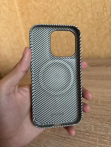 11 pro case: İPhone 15 Pro üçün demek olarki işlenmemiş ideal vezyetde keyslər — 7