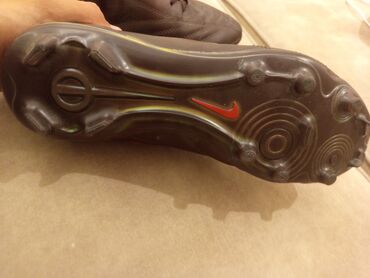 Əlcəklər: Butslar Nike, Ölçü: 44, İşlənmiş