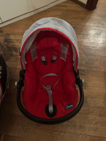 Modullu arabalar: 3-ü 1-də araba, Chicco, Yaş: 30 ay — 9