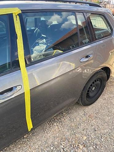mara auto nis: VRATA ZA VOLKSWAGEN GOLF 7 | Zadnja desna vrata za Golf 7 karavan — 2