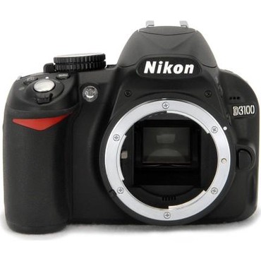 nikon 5200: Nikon d3100 ev fotoaparati olub cox az islenib kart yeri xarab olub