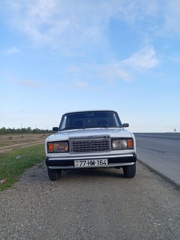 VAZ (LADA): VAZ (LADA) 2107: 1.6 l | 2006 il 123121 km Sedan