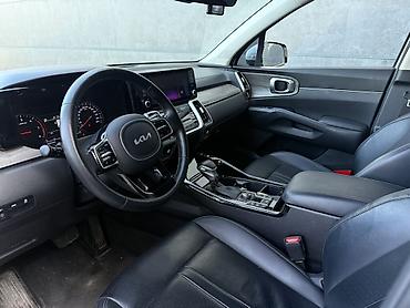 Kia: Kia Sorento: 2021 г., Кроссовер — 5