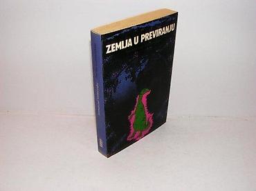 stone: Zemlja u previranju i. velikovsky1989 globus, prosvjeta, zagrebstanje — 1