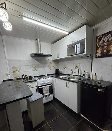 четырех: Студия, 21 м², 3 этаж, Старый ремонт — 1