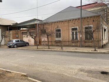 Həyət evləri və villaların satışı: 3 otaqlı, 150 kv. m, Orta təmir — 1