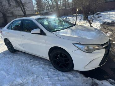 Toyota: Toyota Camry: 2017 г., 2.5 л, Автомат, Бензин