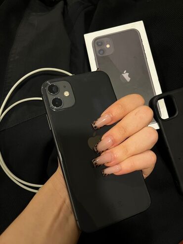 Apple iPhone: IPhone 11, 64 GB, Qara, Face ID — 6