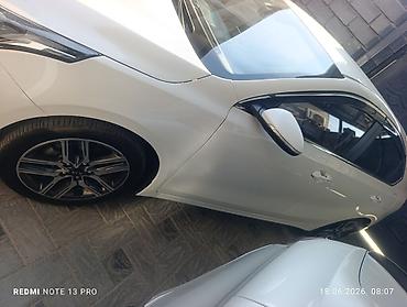 нета электромобиль: Kia Ceed: 2020 г., 1.6 л, Автомат, Бензин, Седан — 2