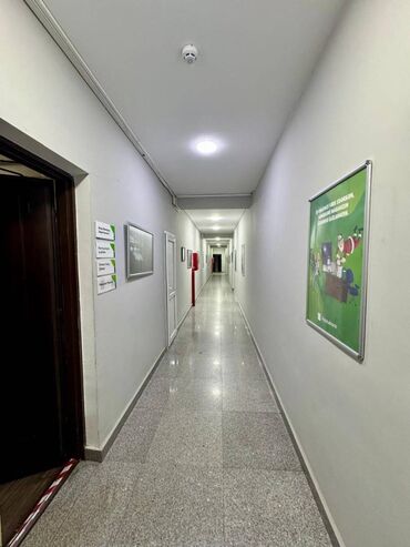 Ofislər: İCARƏYƏ VERİLİR!!! 28 MAY METROSU YAXINLIĞINDA 940 KVM 16 MƏRTƏLİ