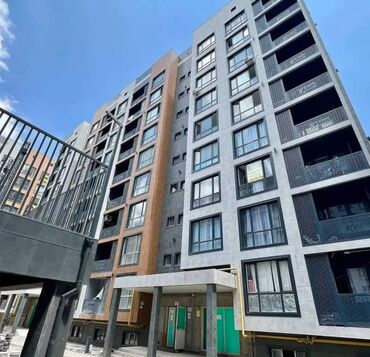 срочно продаётся 1 комнатная квартира в районе ошского рынка по улице кенсуйская: 1 комната, 27 м², Элитка, 4 этаж, Евроремонт