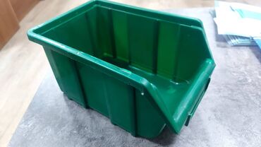ящик инструмент: Пластиковый контейнер, кювета, лоток. Б/У Пластиковый контейнер для