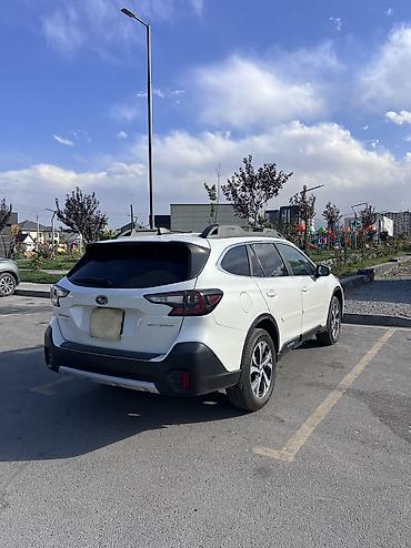 daf 75: Subaru Outback: 2021 г., 2.5 л, Вариатор, Бензин, Кроссовер — 2