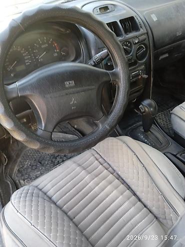 вентиляци: Mitsubishi Carisma: 1999 г., 1.8 л, Автомат, Бензин, Седан — 2