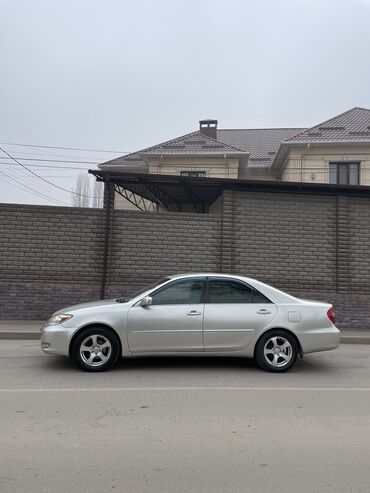Toyota: Toyota Camry: 2002 г., 2.4 л, Автомат, Бензин, Седан — 2