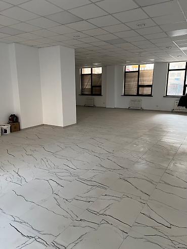 store: Продажа магазинов В жилом доме, 112 м², Отдельный вход, 1 этаж — 5