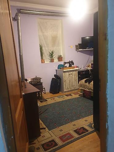 baki tekstil fabriki: 1 otaqlı yaşayış sahəsi (otaq) - Plan: tək otaqlı, ayrıca giriş qapısı — 1