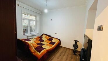 6 ci mkr da evler: 6-ой микрорайон 5 комнат, 170 м², Нет кредита, Средний ремонт