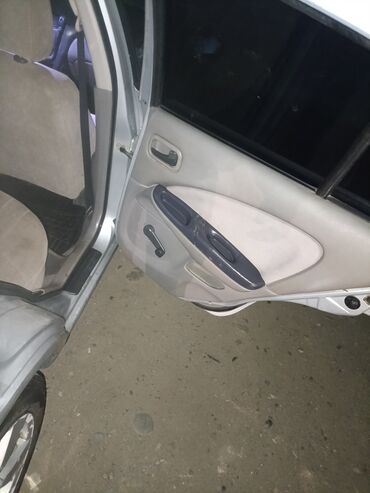 Nissan: Nissan Almera: 2000 г., 1.8 л, Автомат, Бензин, Хэтчбэк — 7