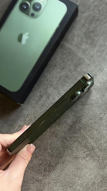 Apple iPhone: IPhone 13 Pro, зелёный, память 256 ГБ В идеальном состоянии. Один — 3