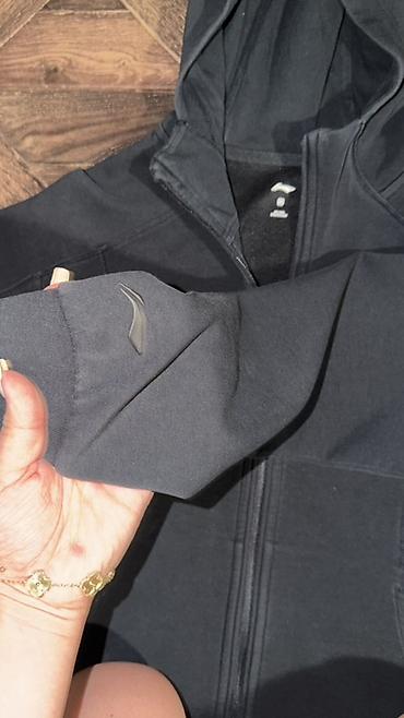 футболка lining: Мужская толстовка, S, M, Lining, Б/у, цвет - Черный, Платная доставка, Самовывоз — 5