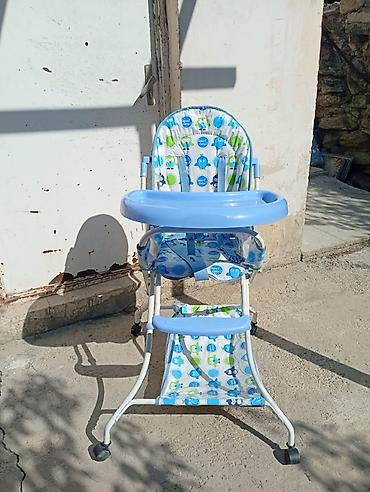 Uşaq dünyası: Uşaq yemək stulu - Rəng: açıq mavi, naxışlı oturacaq (heyvancıqlar və — 1