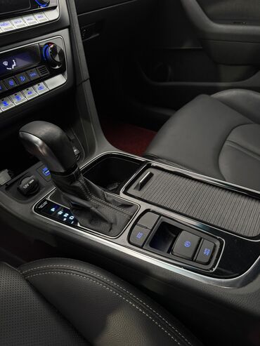 Hyundai: Hyundai Sonata: 2020 г., 2 л, Автомат, Газ, Седан — 15