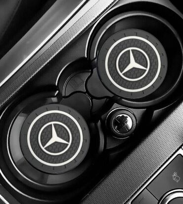 auto sat: Neklizajuća podloga držača za čaše - MERCEDES Neklizajuća podloga