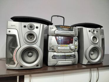 Динамики и колонки: Продаю недорого Panasonic Twin Woofer музыкальный центр есть AUX есть