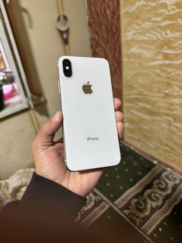 Apple iPhone: IPhone X, Б/у, 64 ГБ, Белый, Чехол, 100 %