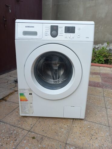 samsun j4: Paltaryuyan maşın Samsung, 6 kq