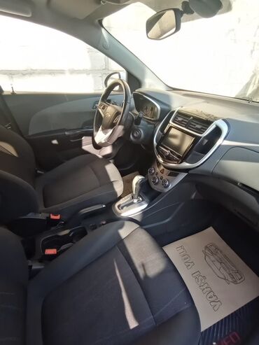 Chevrolet: Chevrolet Aveo: 1.4 l | Sedan — 1