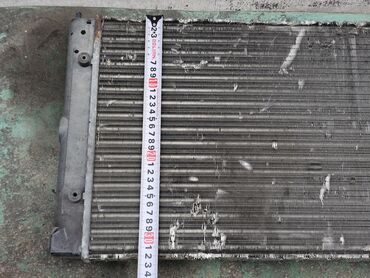 Радиаторы: Радиатор охлаждения двигателя Volkswagen Polo 2, 1992г.в. Оригинал — 3