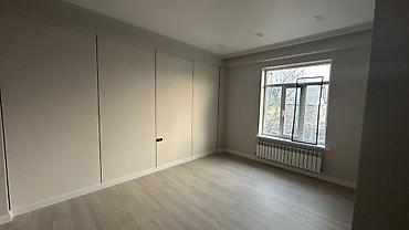 Продажа коттеджей и домов: Срочно продаю двухэтажный дом в Арча-Бешике. Улица Бердибаева — 7