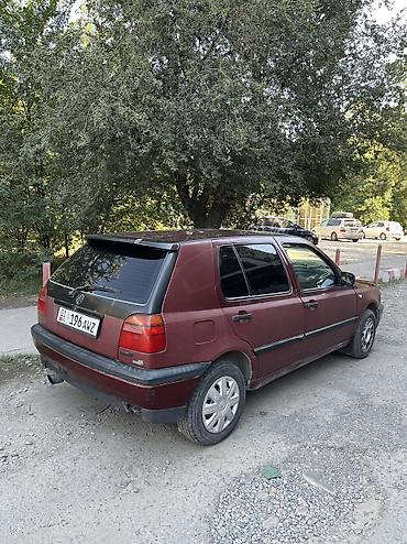 подушка гольф 4: Volkswagen Golf: 1992 г., 2 л, Механика, Бензин, Хэтчбэк — 1
