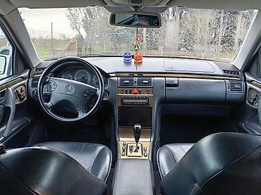 w210 panel: Mercedes-Benz E-Class (W210) sedan - Kuzov: gümüş rəng, 4 qapı — 10