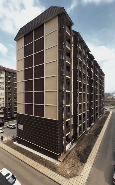 строительные компании бишкек частных домов: 3 комнаты, 90 м², 108 серия, 4 этаж, Евроремонт