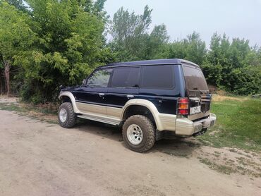 mitsubishi pajero 2003: Mitsubishi Pajero: 1993 г., 2.2 л, Автомат, Дизель, Жол тандабас