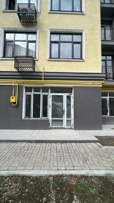 Продажа участков: Продаю Офис 95 м², С ремонтом, Без мебели, Многоэтажное здание, 1 этаж